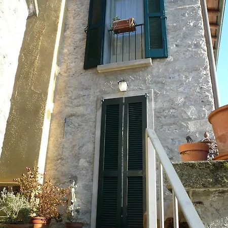 2 Lake View Near Lugano Apartment *